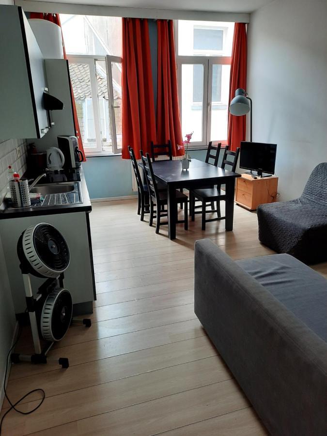 Jacques Brel Brussels Lägenhet Exteriör bild